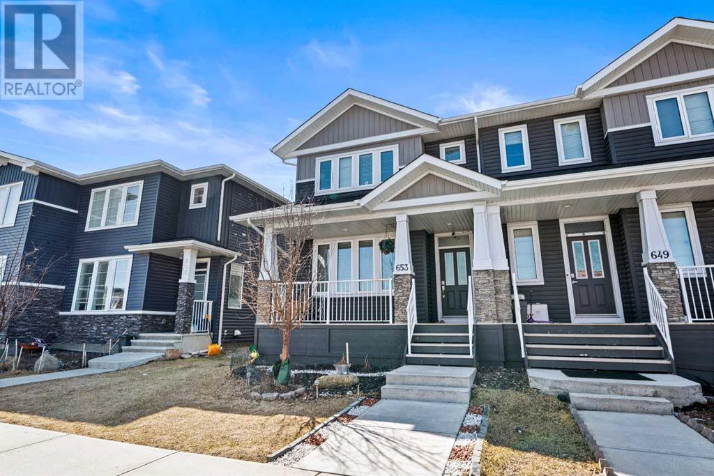 653 Redstone Drive NE, Calgary, Alberta