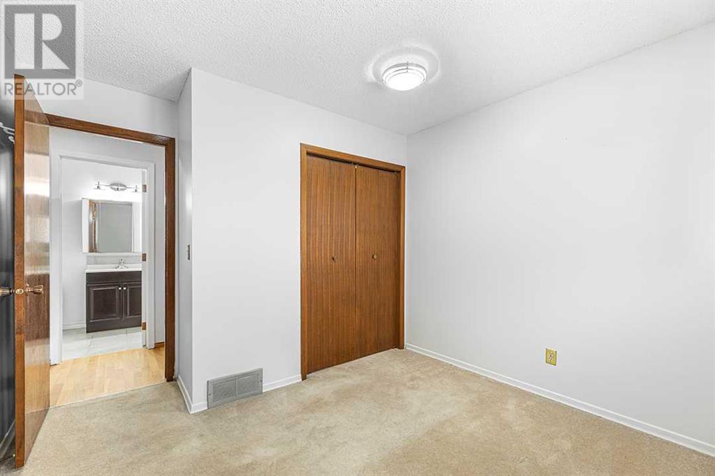 Single Family House Bungalow for Sale in  Millrise Drive SW Millrise Calgary 