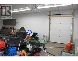 6437 Shore Court, Green Lake, BC V0K2K2 Photo 23