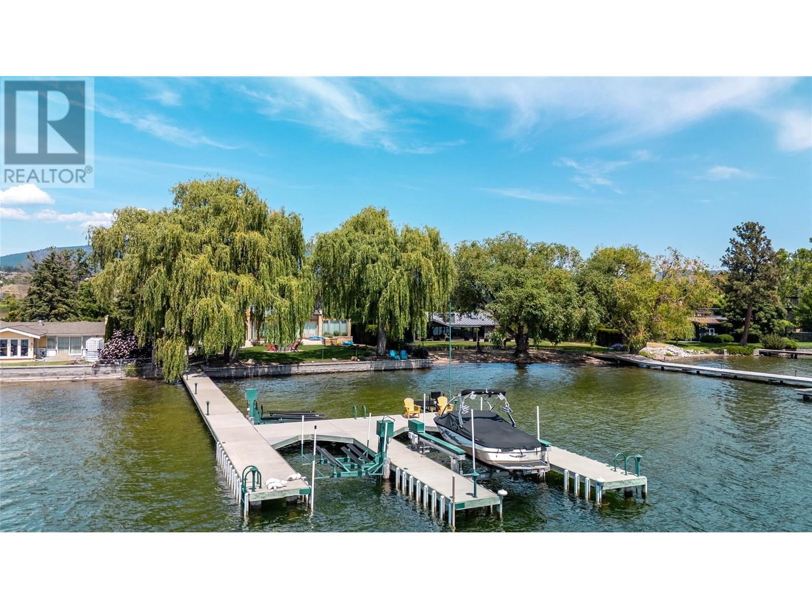 2463 Whitworth Road, West Kelowna
