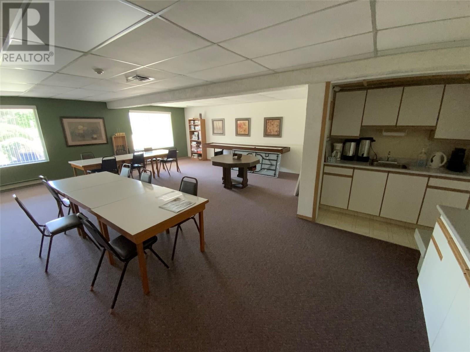 195 Warren Avenue Unit# 407, Penticton
