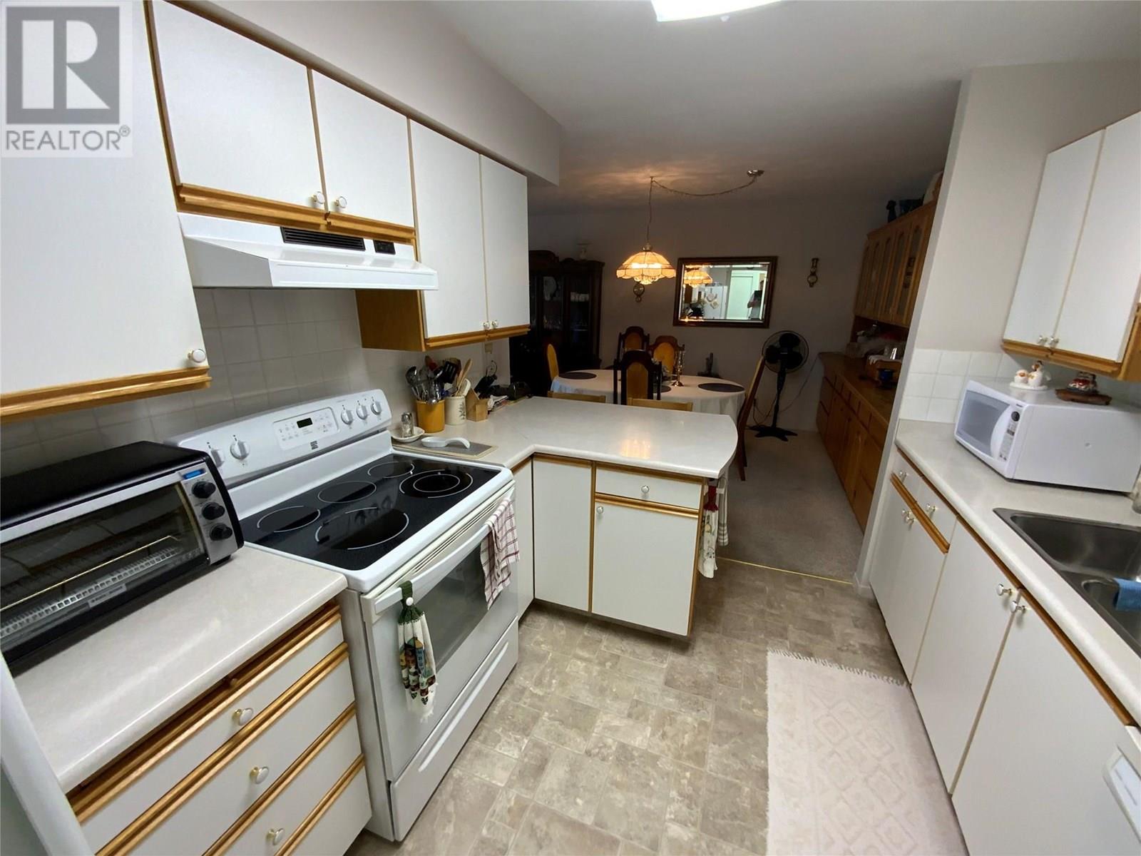 195 Warren Avenue Unit# 407, Penticton