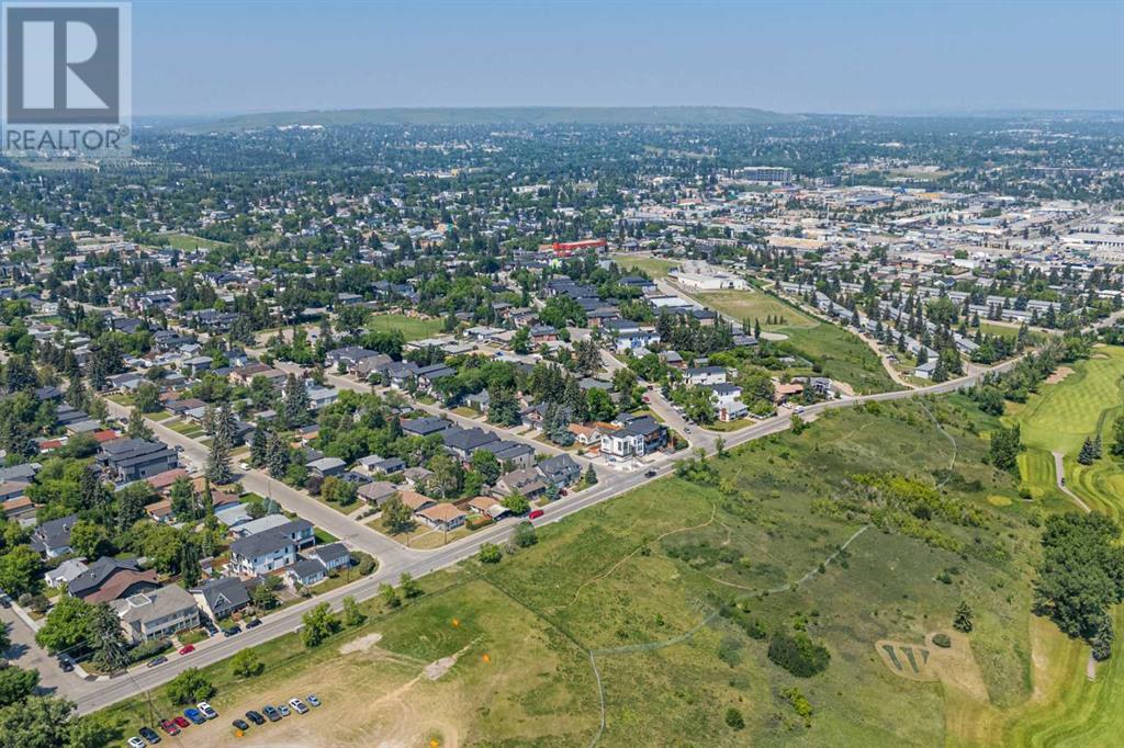 Single Family House Bungalow for Sale in   Avenue NE Winston Heights/Mountview Calgary 