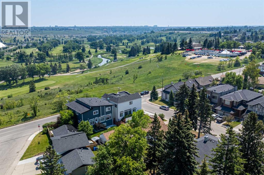 Single Family House Bungalow for Sale in   Avenue NE Winston Heights/Mountview Calgary 