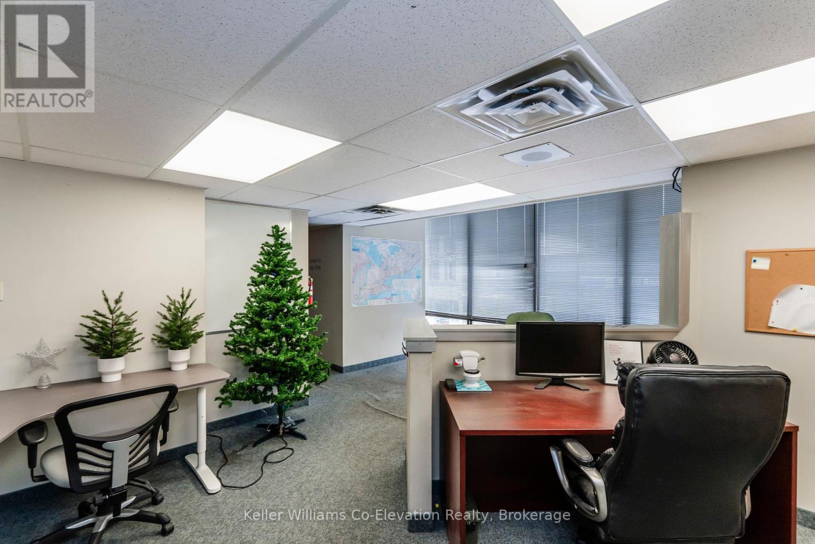 Photo 23 of 270 King Street, Midland ON