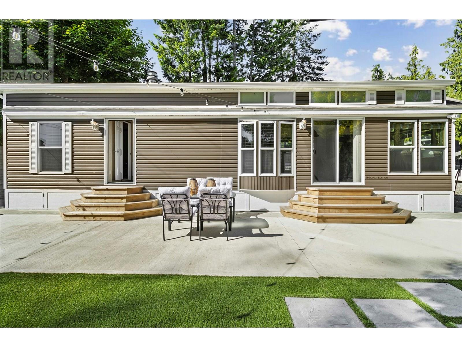 Photo 6 of 1131 Pine Grove Road Unit 38, Scotch Creek BC