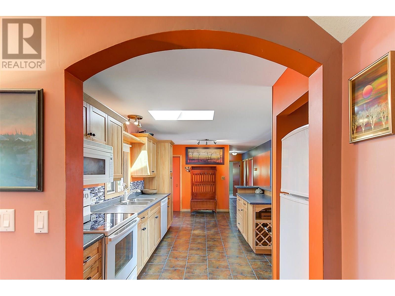  3982 Hitchner Road, West Kelowna
