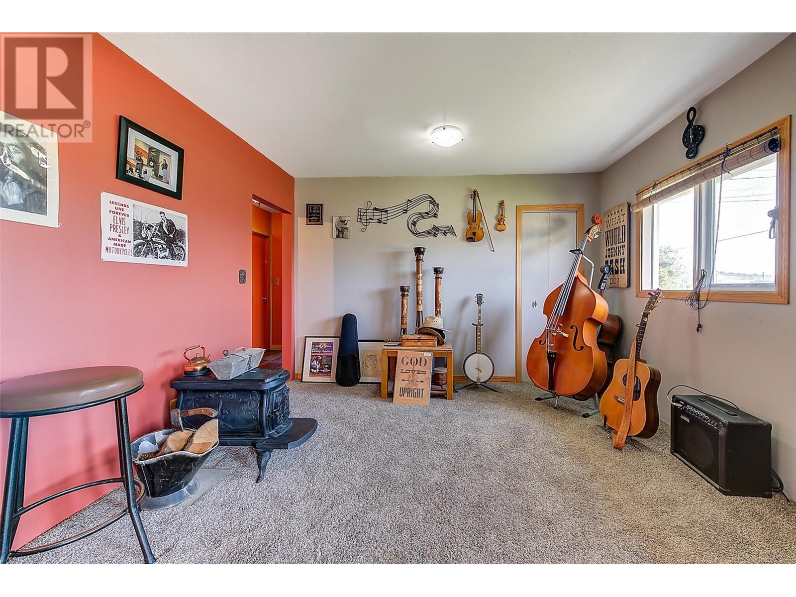  3982 Hitchner Road, West Kelowna