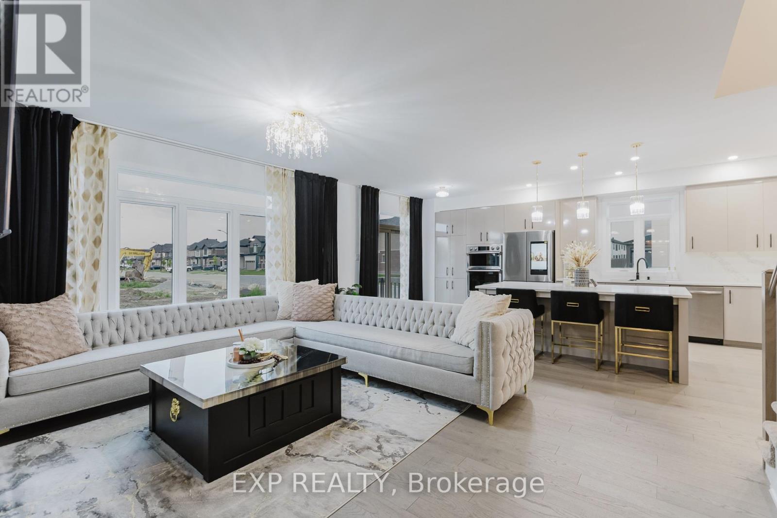 Photo 17 of 900 Duxbury Lane, Ottawa ON
