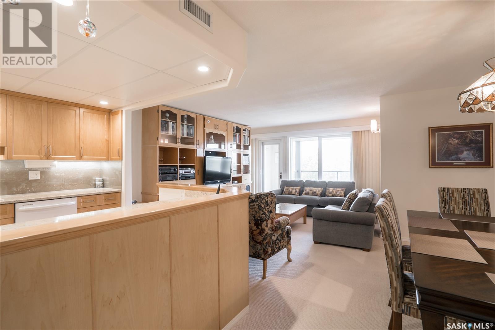 Single Family House High rise for Sale in   Acadia DRIVE Saskatoon 