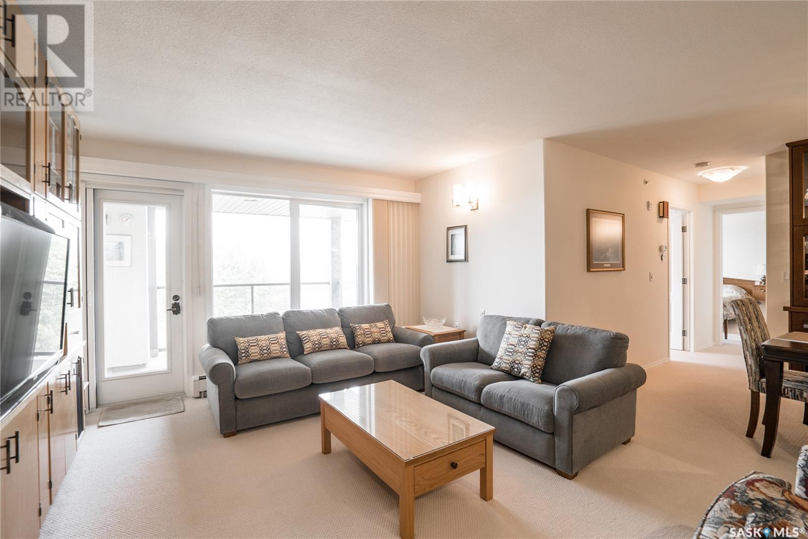 Single Family House High rise for Sale in   Acadia DRIVE Saskatoon 