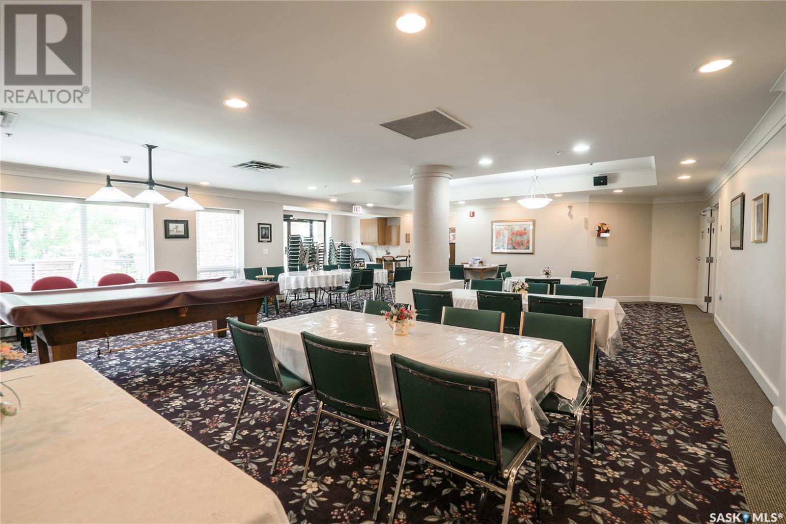 Single Family House High rise for Sale in   Acadia DRIVE Saskatoon 