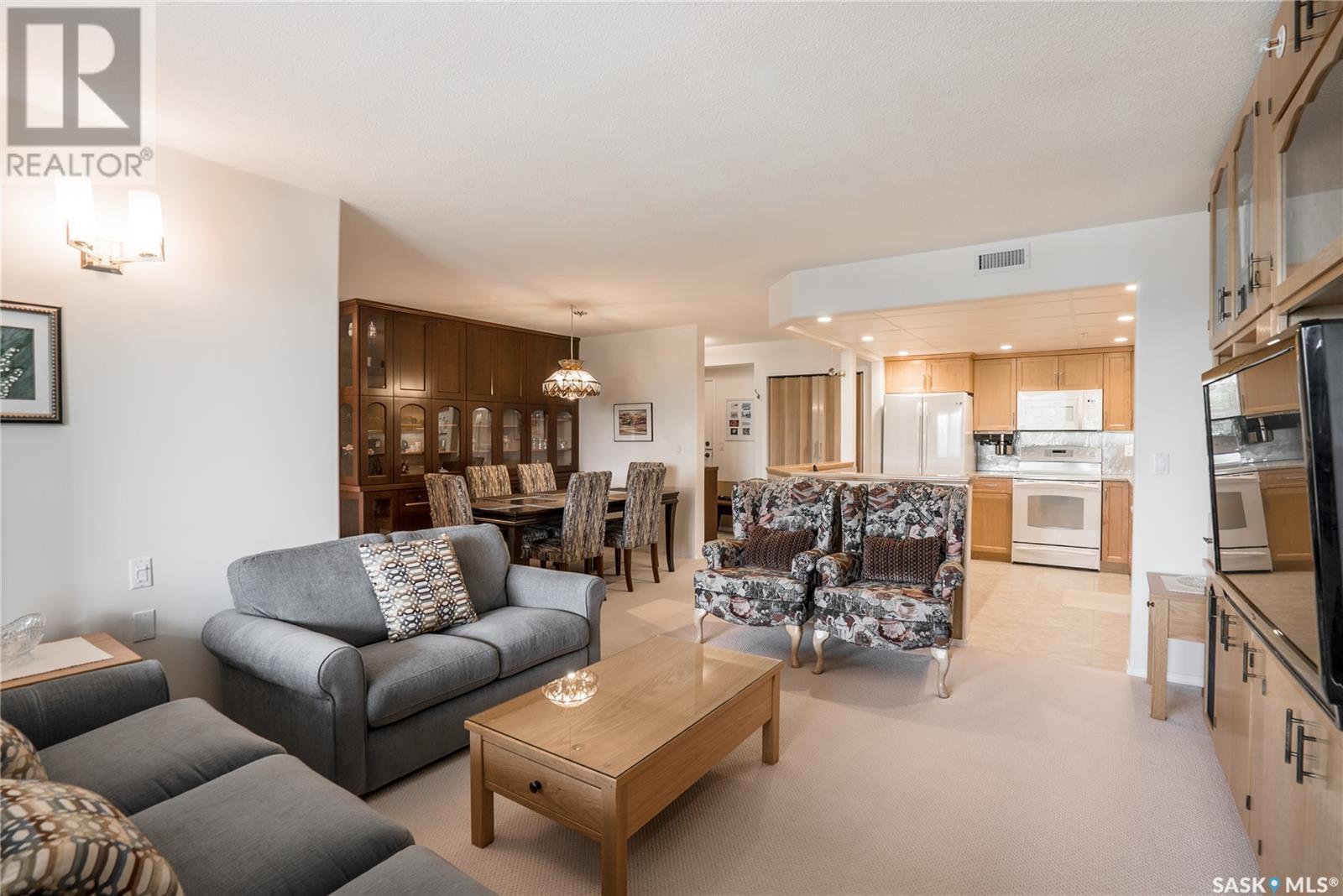 Single Family House High rise for Sale in   Acadia DRIVE Saskatoon 