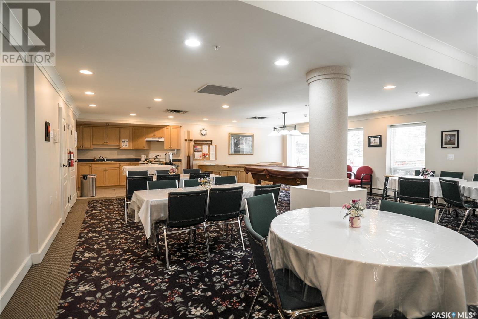 Single Family House High rise for Sale in   Acadia DRIVE Saskatoon 