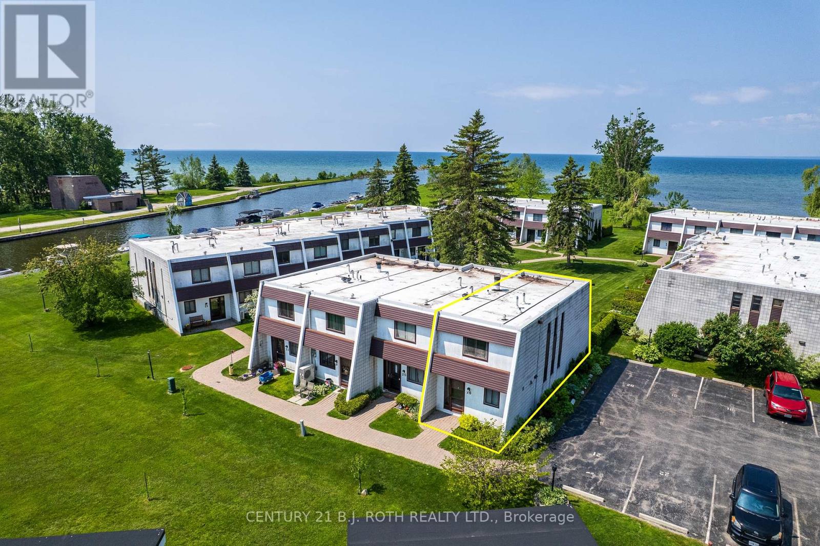 Photo 17 of 26 1 Paradise Boulevard, Ramara ON