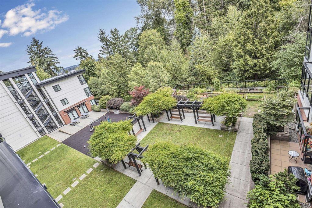 Photo 26 of 413 14358 60 Avenue, Surrey BC