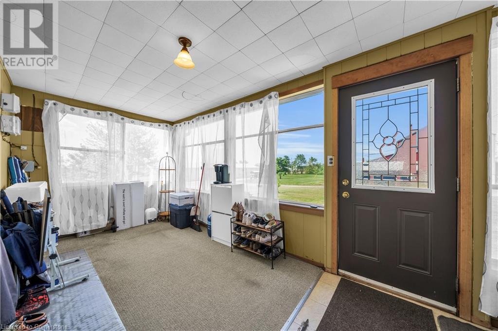 Photo 10 of 4932 Fly Road, Lincoln ON