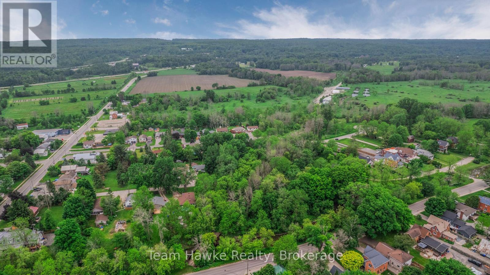 Photo 14 of 20 West Street, Severn ON
