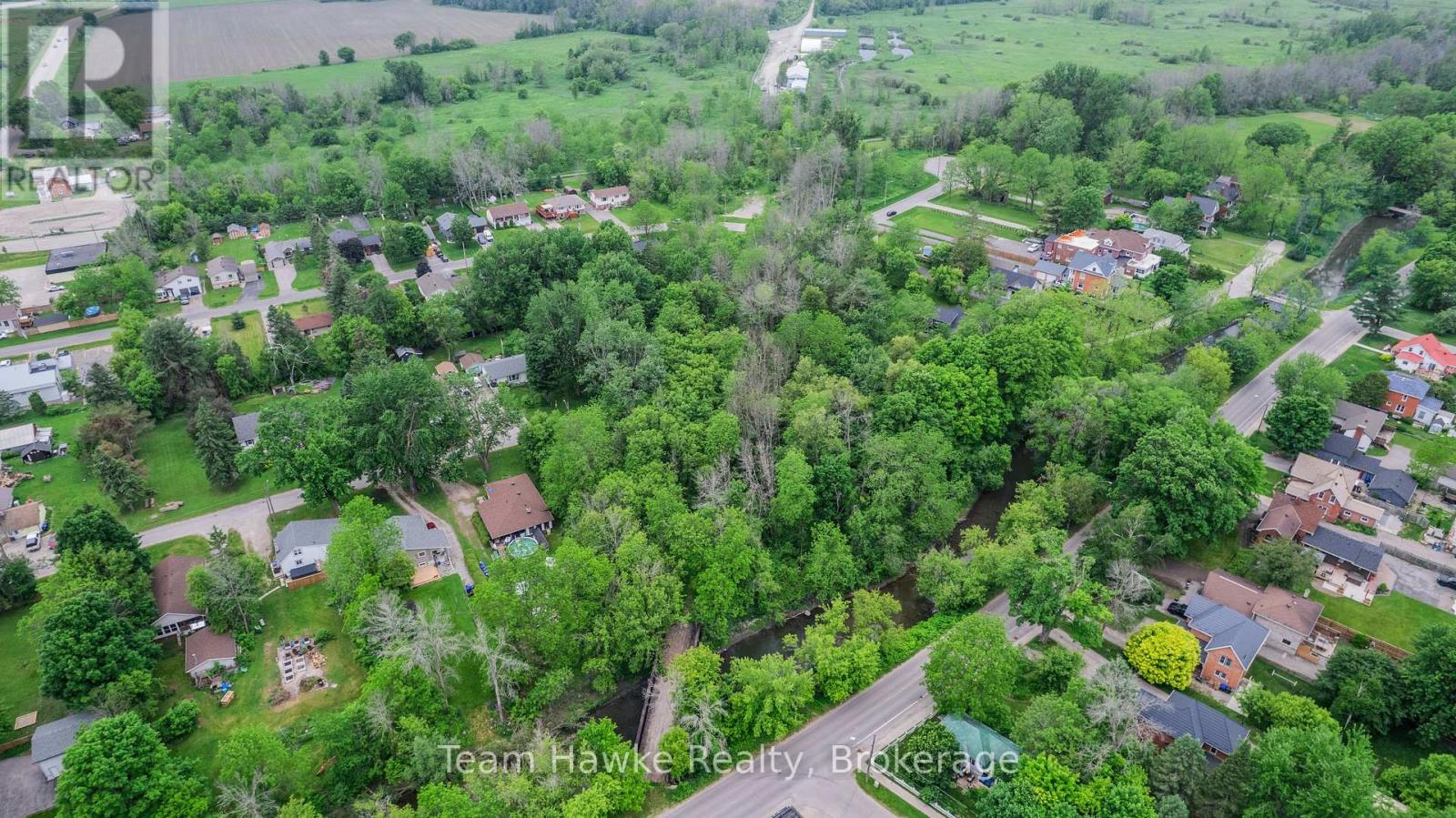 Photo 16 of 20 West Street, Severn ON