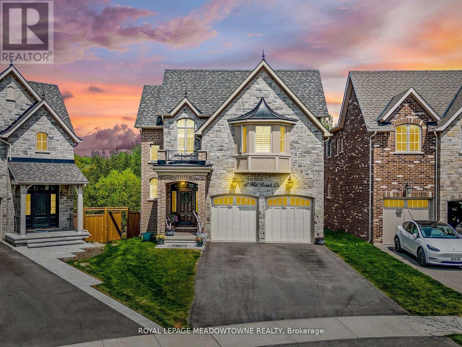 Photo 41 of 67 West Branch Drive, Halton Hills ON