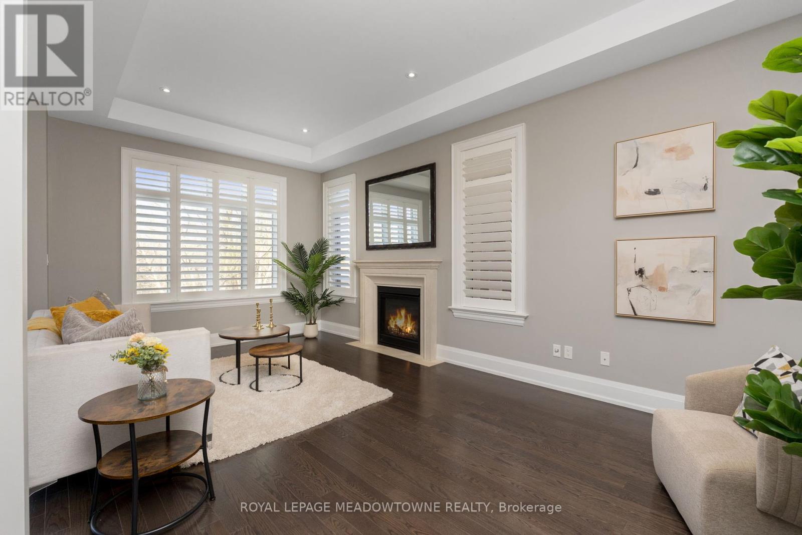 Photo 36 of 67 West Branch Drive, Halton Hills ON