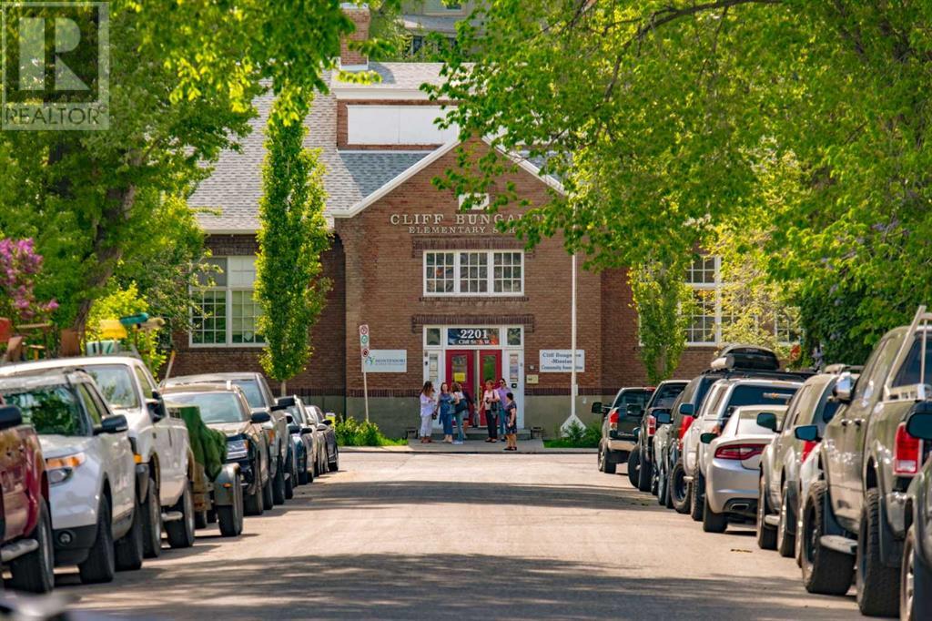 Single Family House for Sale in    Avenue SW Beltline Calgary 