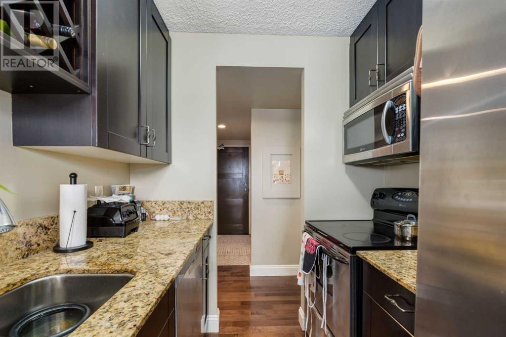 Single Family House for Sale in    Avenue SW Beltline Calgary 