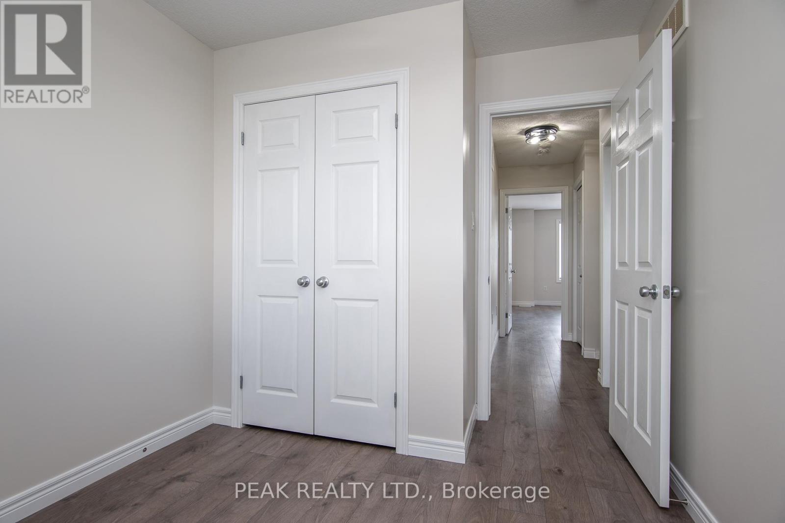 Photo 16 of J 3 70 Willowrun Drive, Kitchener ON