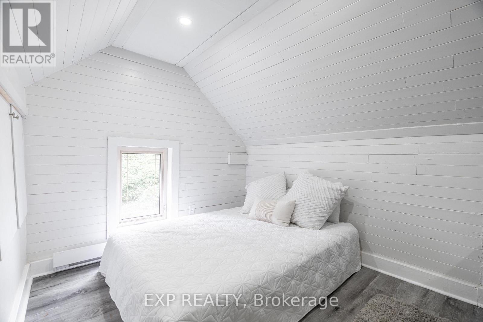 Photo 5 of 354 Spruce Street, London East ON