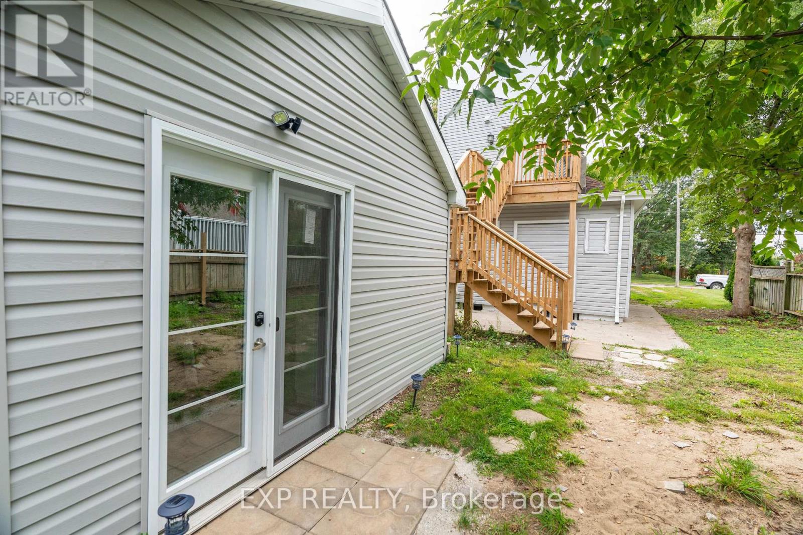 Photo 42 of 354 Spruce Street, London East ON