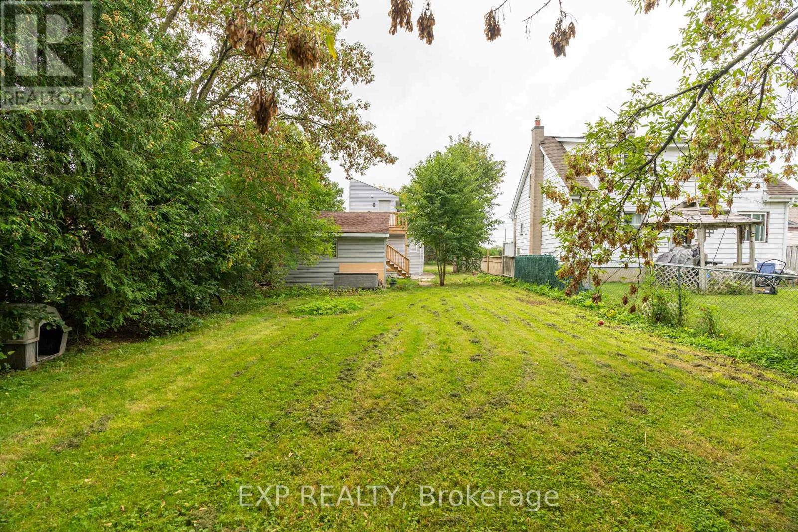 Photo 24 of 354 Spruce Street, London East ON