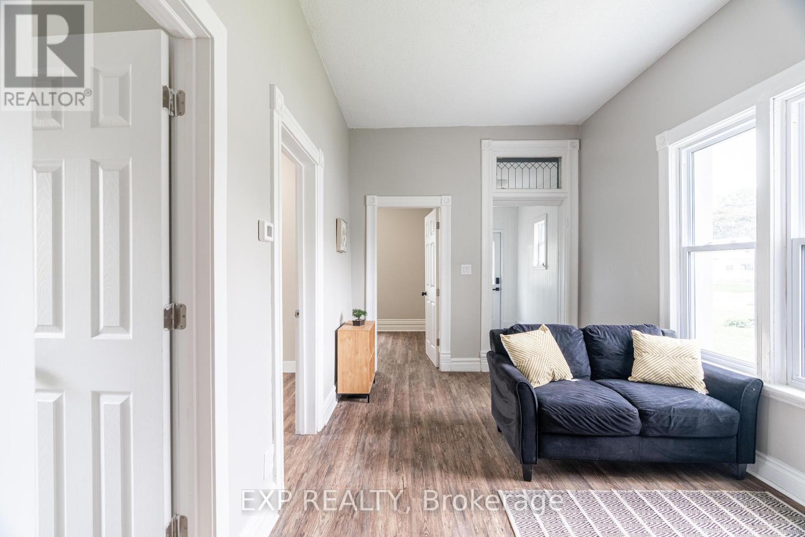 Photo 31 of 354 Spruce Street, London East ON
