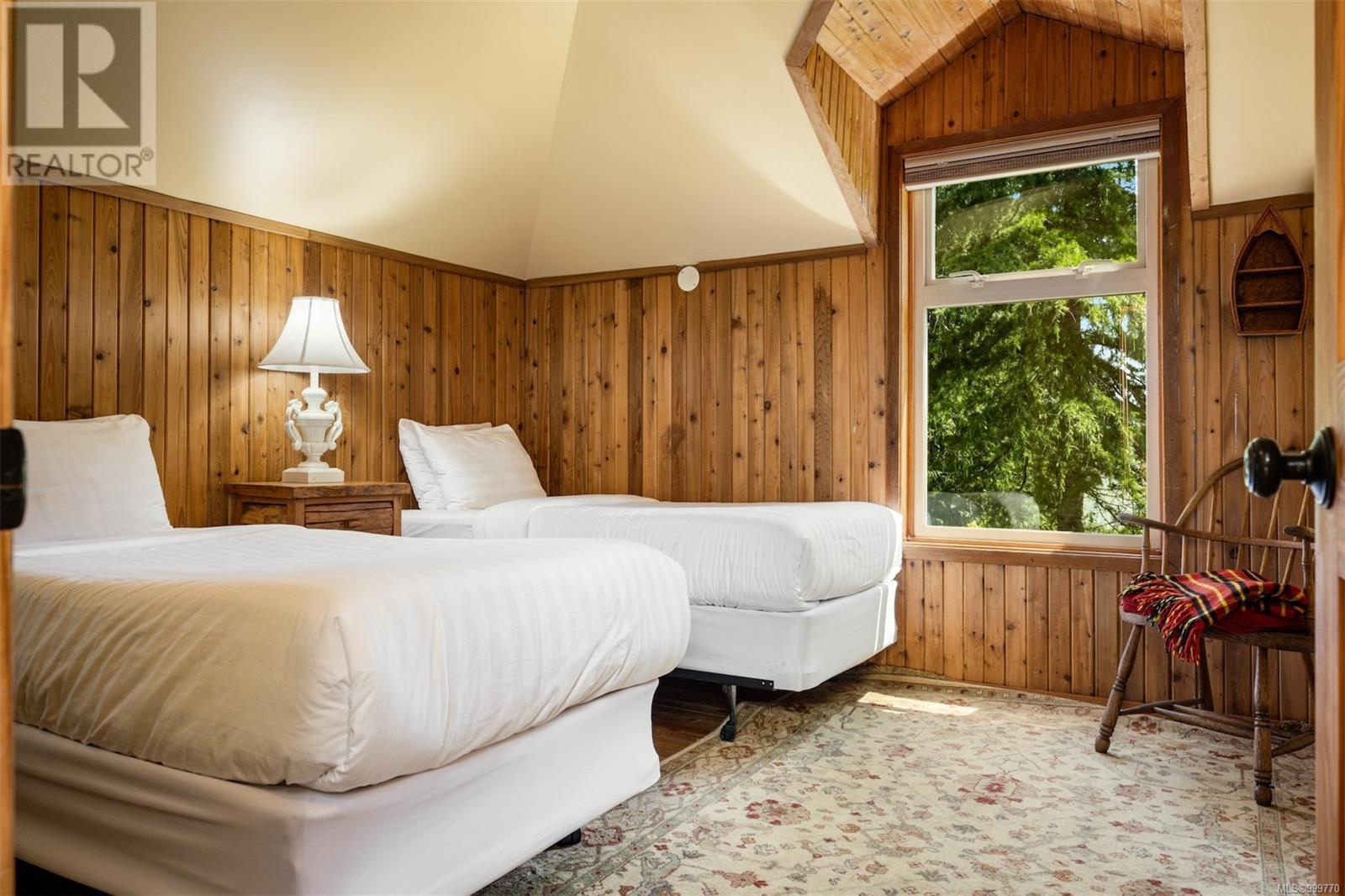1076 Pacific Rim Hwy, Tofino