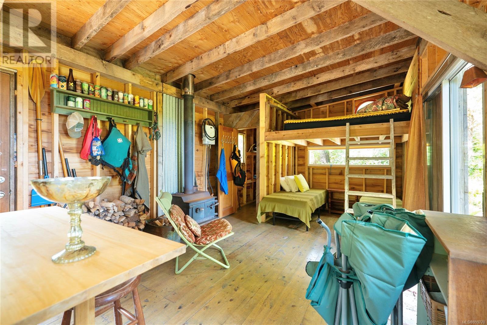 1076 Pacific Rim Hwy, Tofino