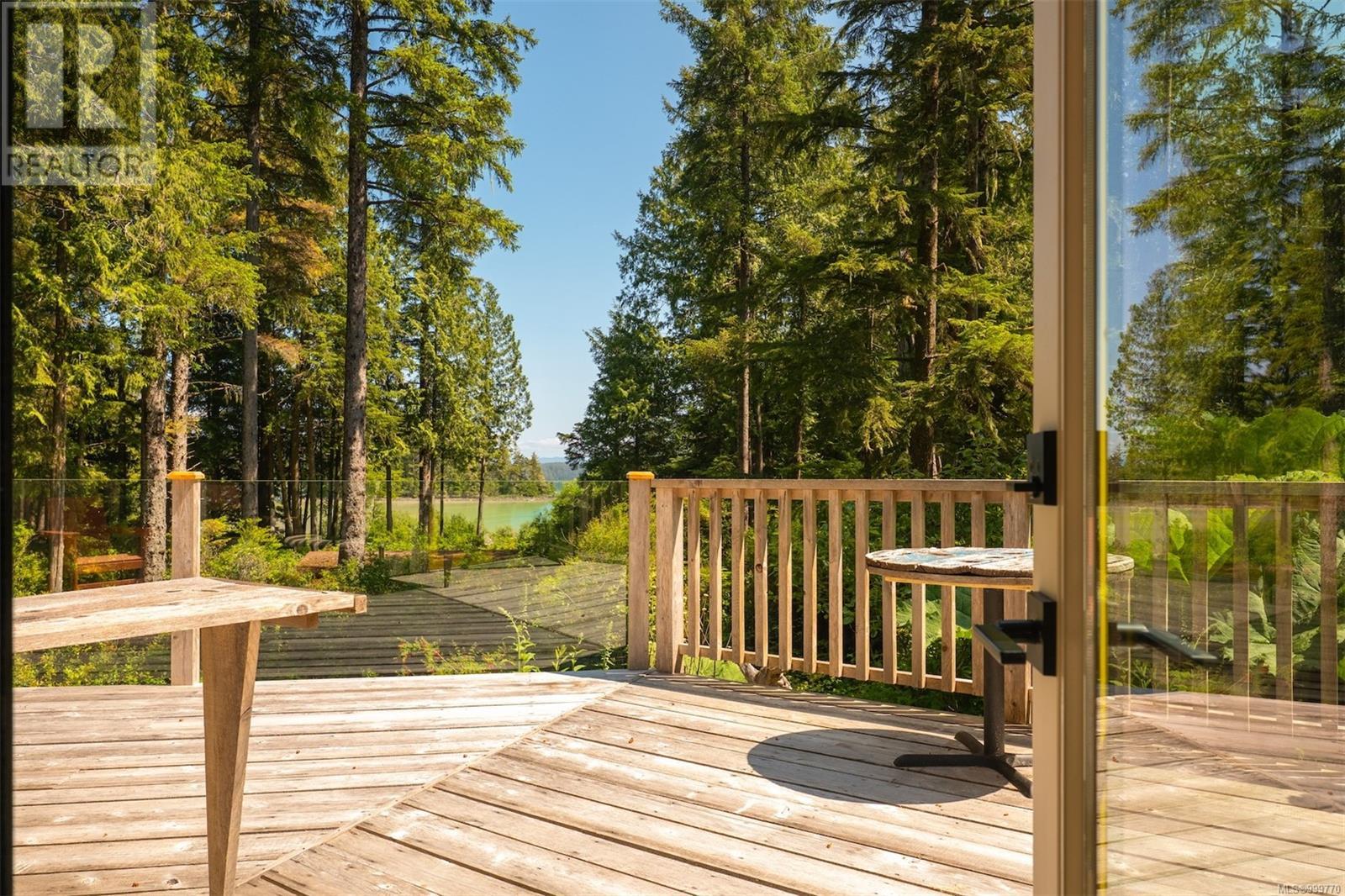 1076 Pacific Rim Hwy, Tofino