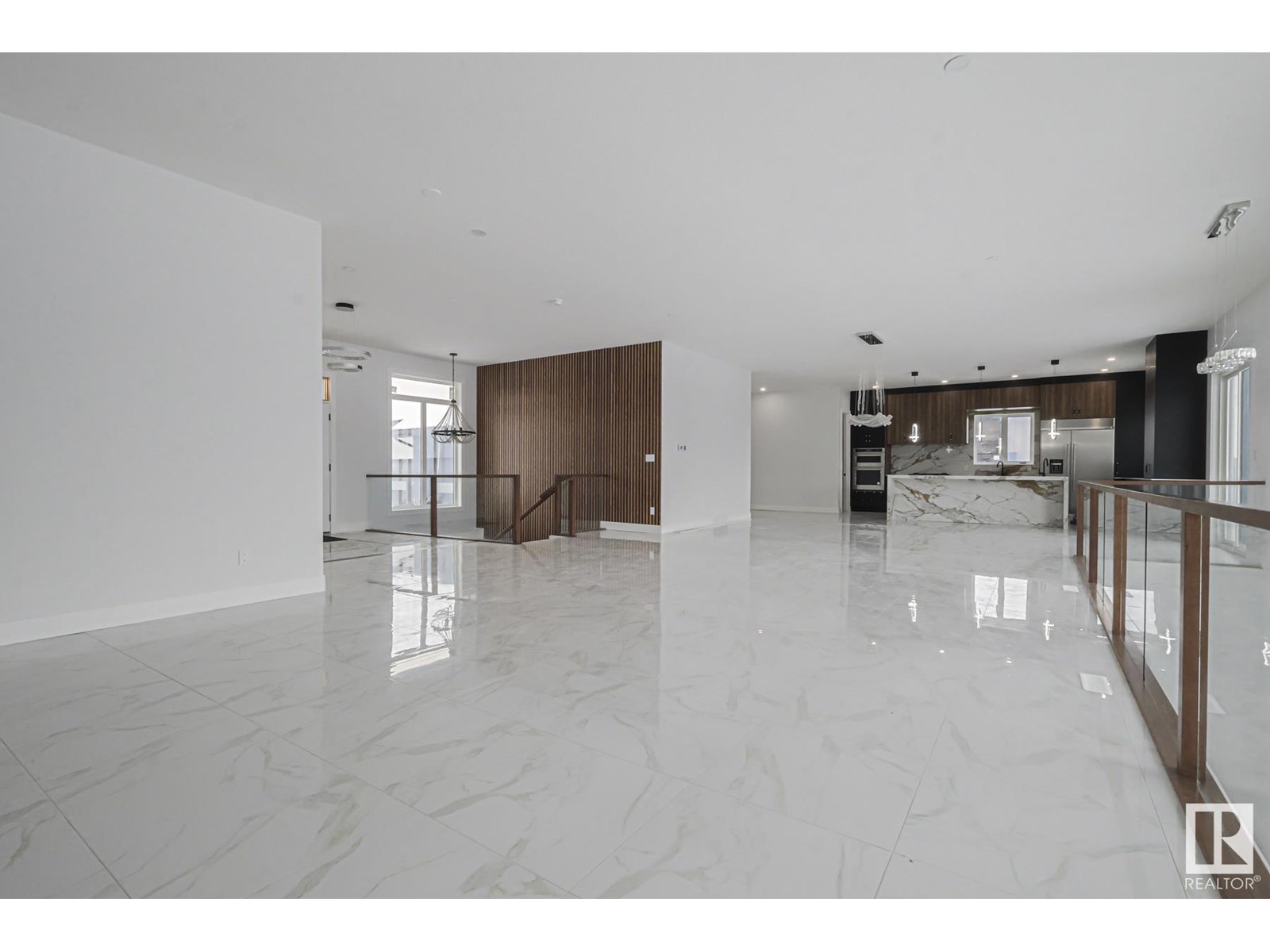 Photo 2 of 122 52367 Rge Road 223, Rural Strathcona County AB