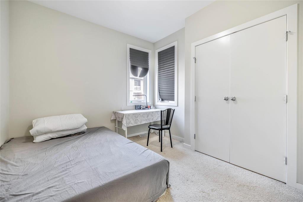 Photo 10 of 731 1355 Lee Boulevard, Winnipeg MB