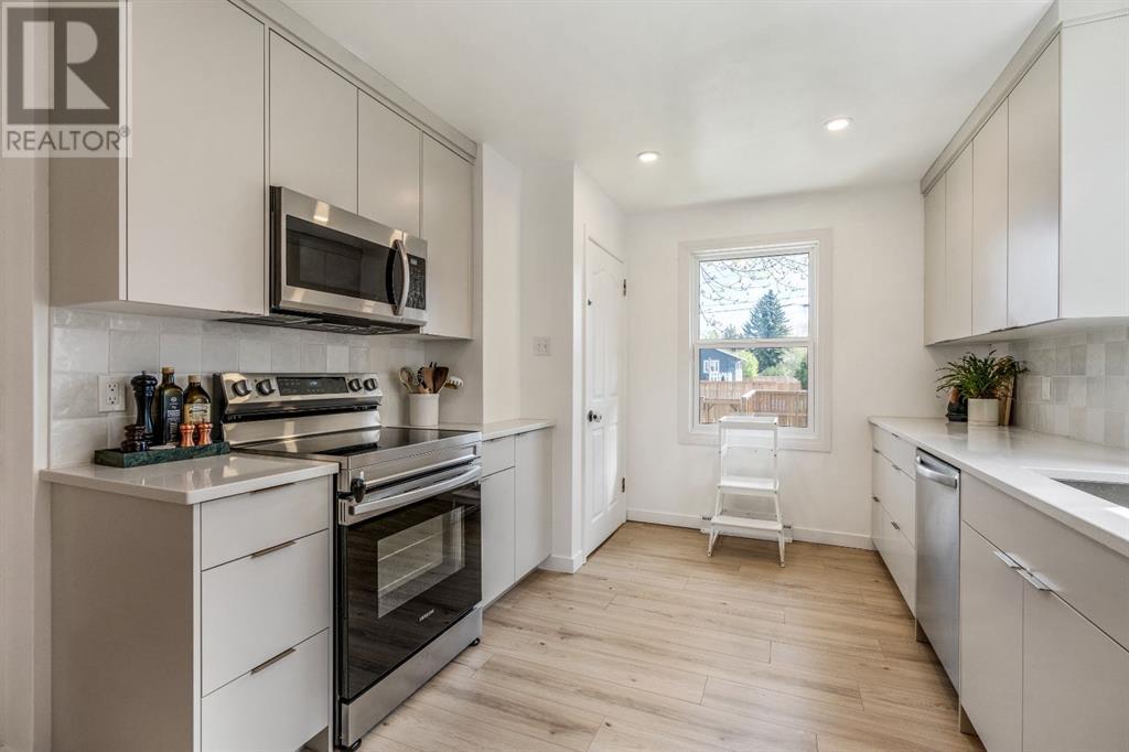 Single Family House Bungalow for Sale in   Street S Victoria Park Lethbridge 