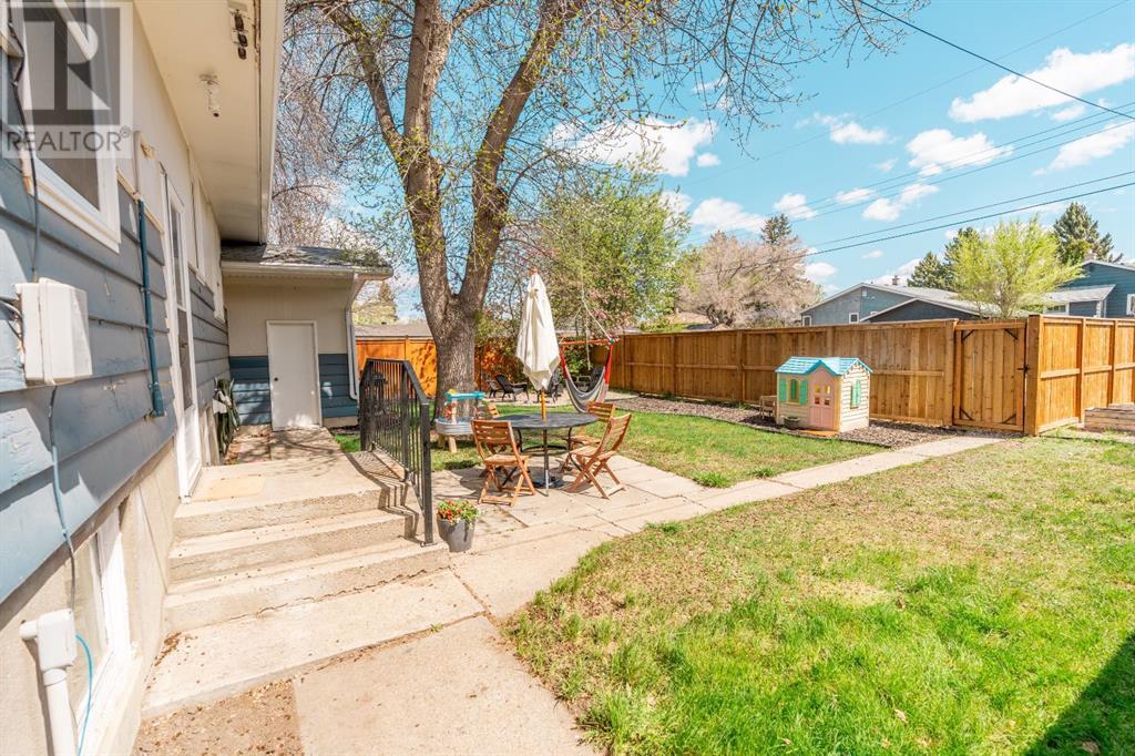 Single Family House Bungalow for Sale in   Street S Victoria Park Lethbridge 