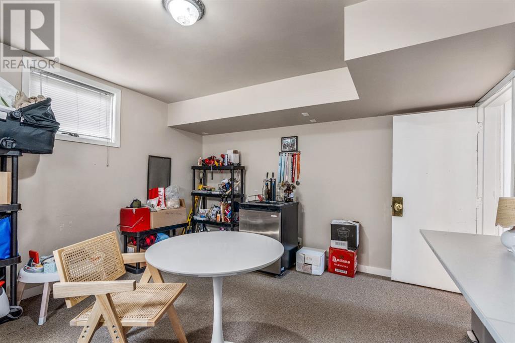 Single Family House Bungalow for Sale in   Street S Victoria Park Lethbridge 