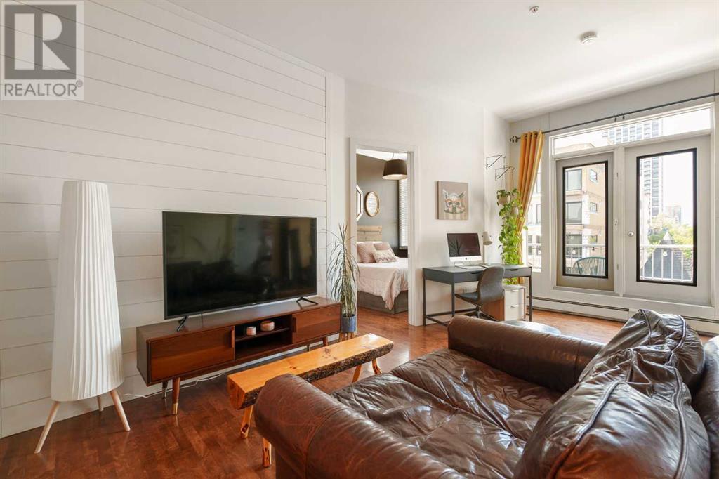 Single Family House for Sale in    Street SW Beltline Calgary 