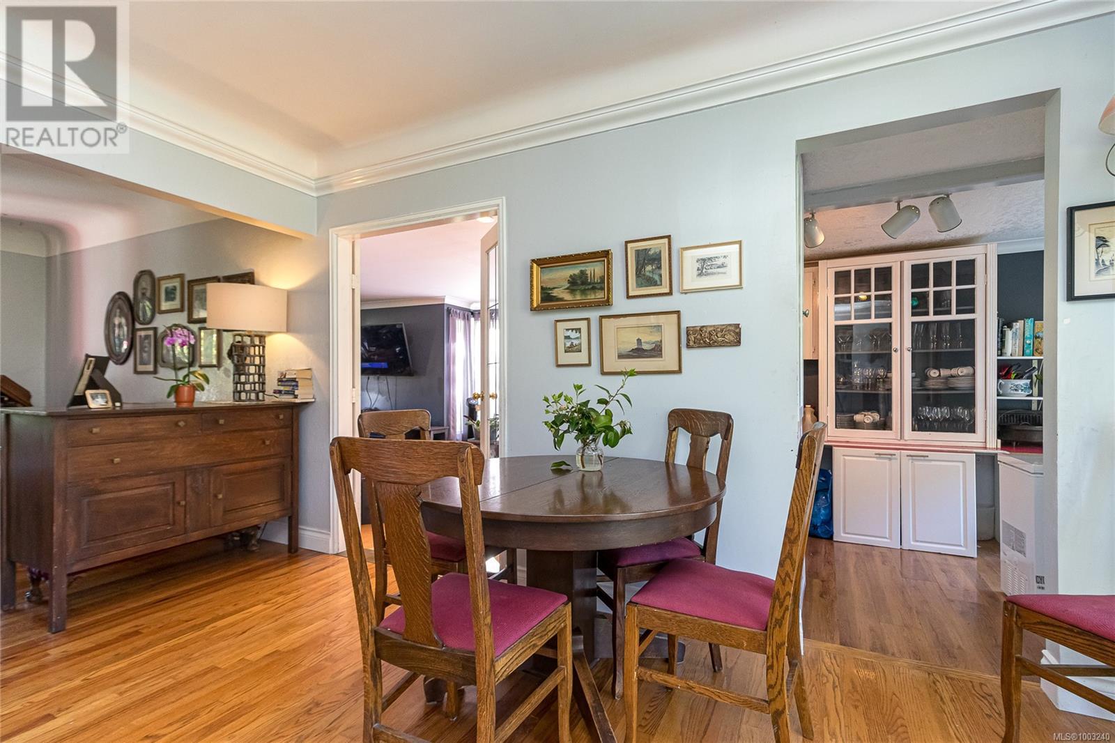  886 Cunningham Road, Esquimalt