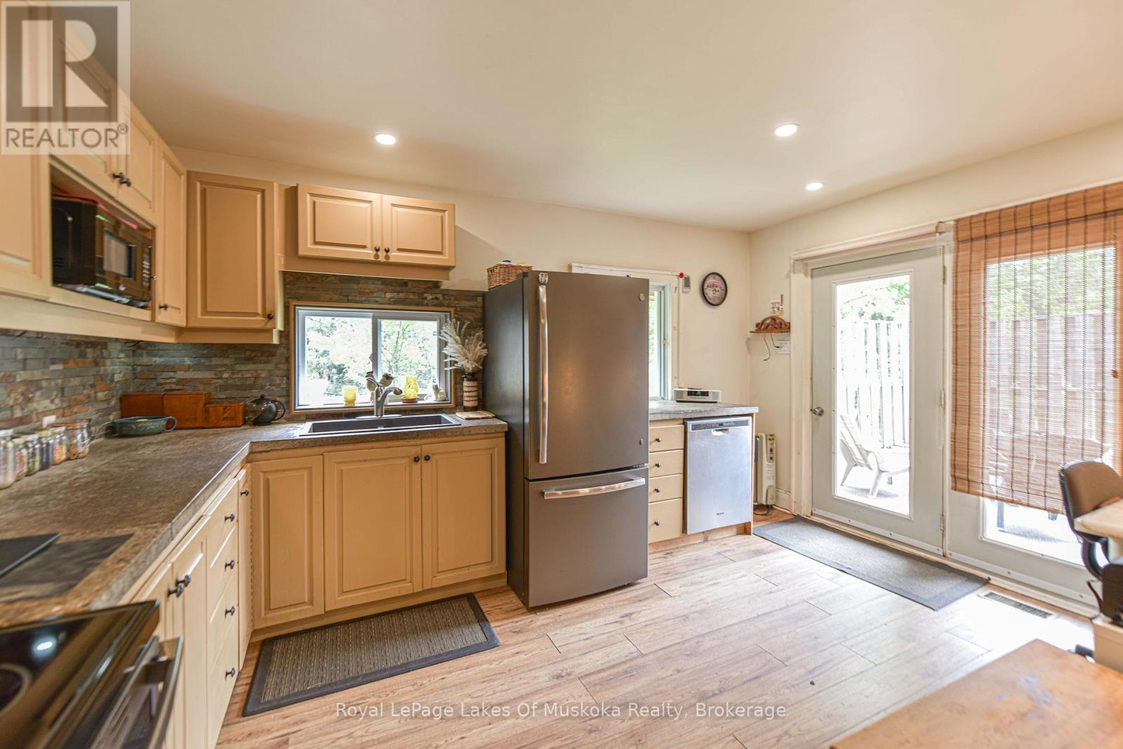 Photo 8 of 25 Township Hall Road, Huntsville ON