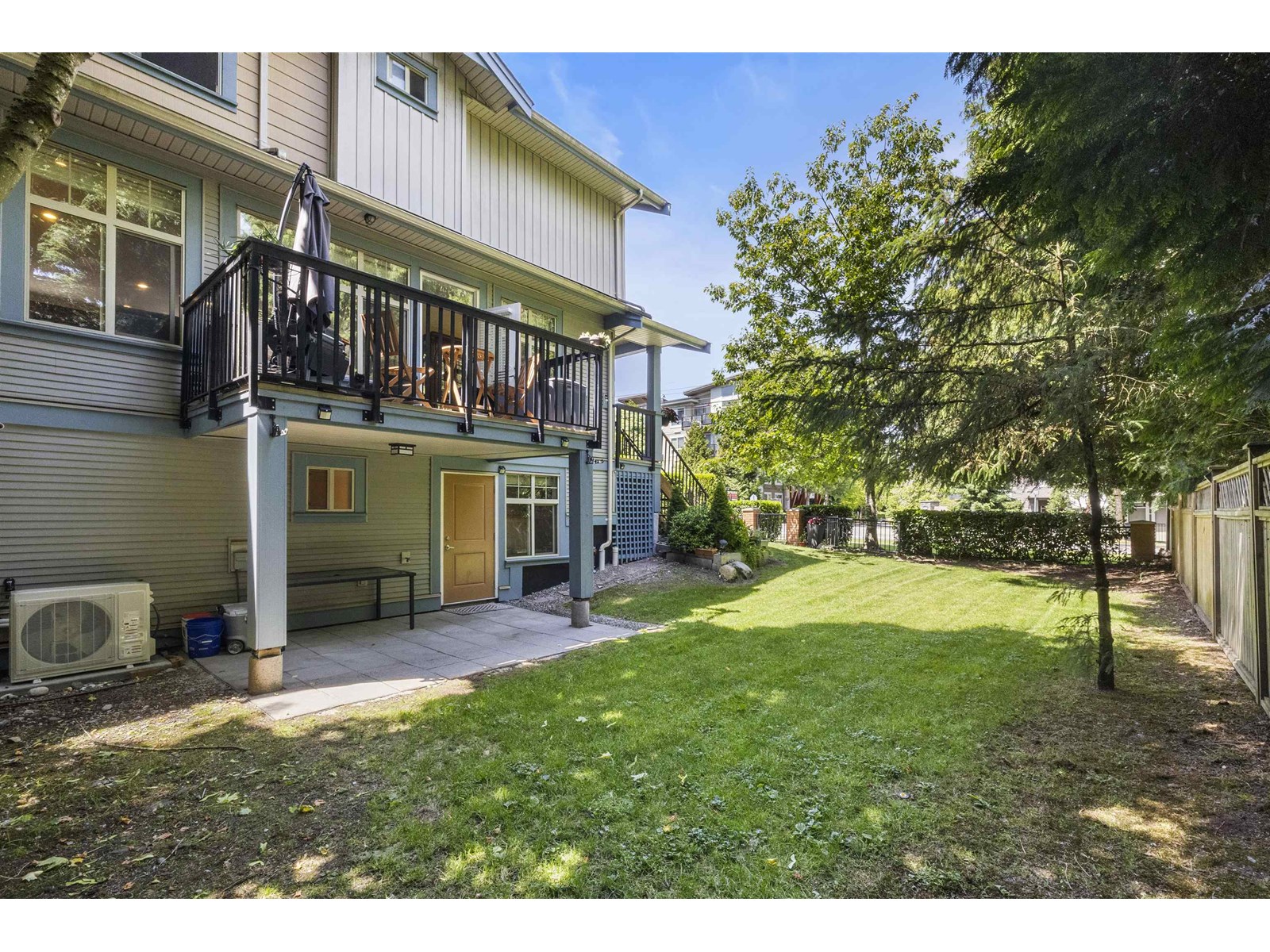 Photo 8 of 1 12036 66 Avenue, Surrey BC