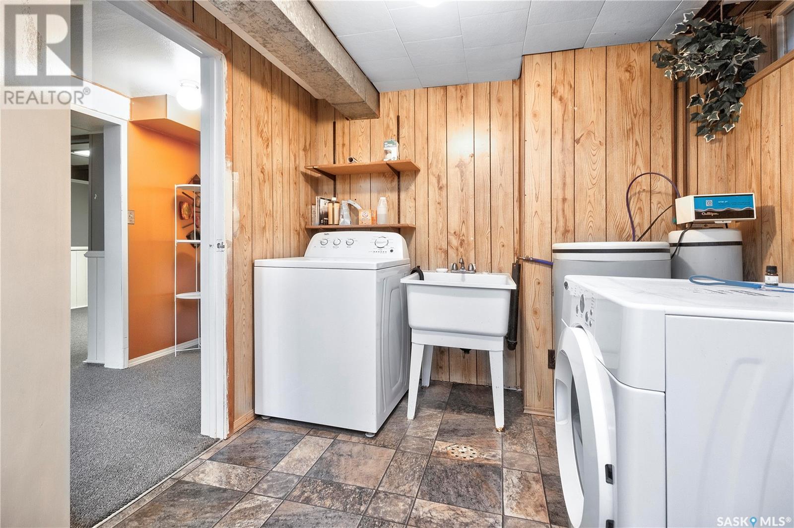 Single Family House Bungalow for Sale in  BRANION DRIVE Prince Albert 