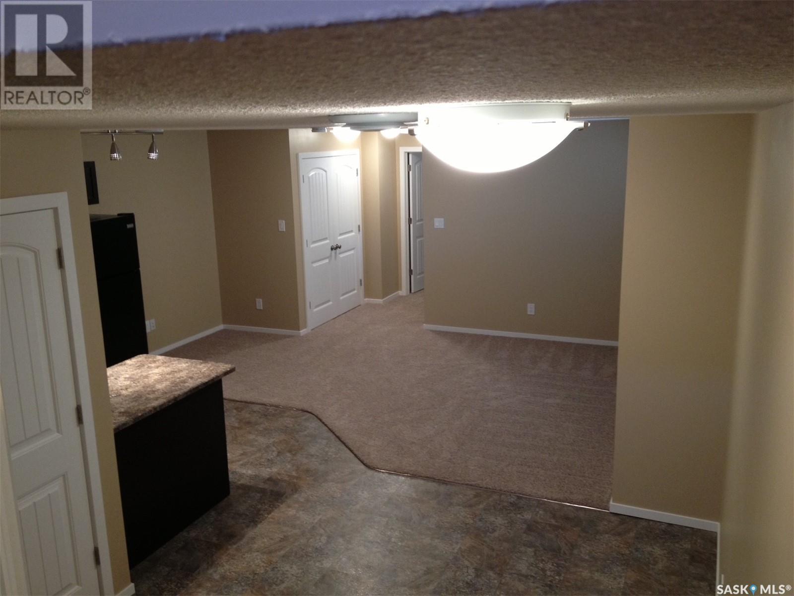 Photo 12 of 119 St John Street N, Regina SK