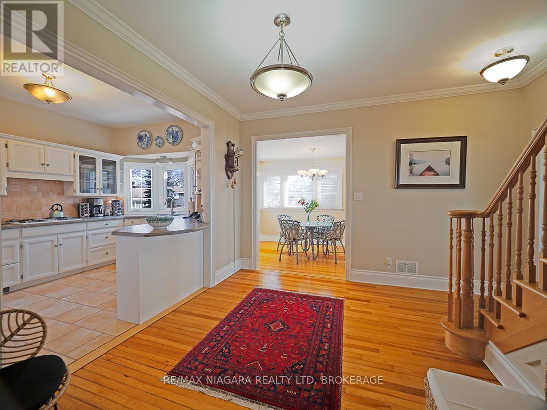 Photo 13 of 101 Tennessee Avenue, Port Colborne ON