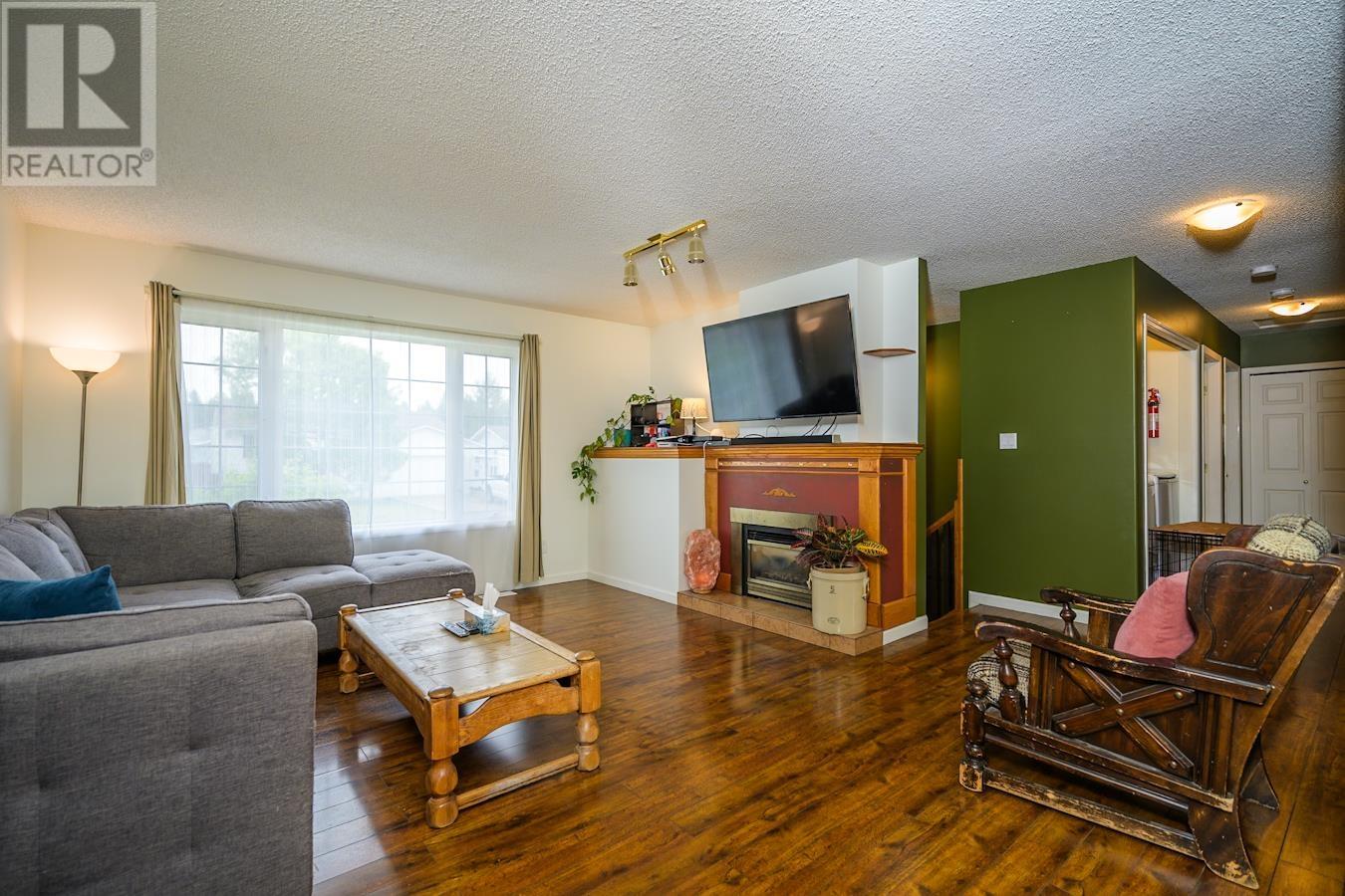 Photo 3 of 1861 W Bittner Road, Prince George BC