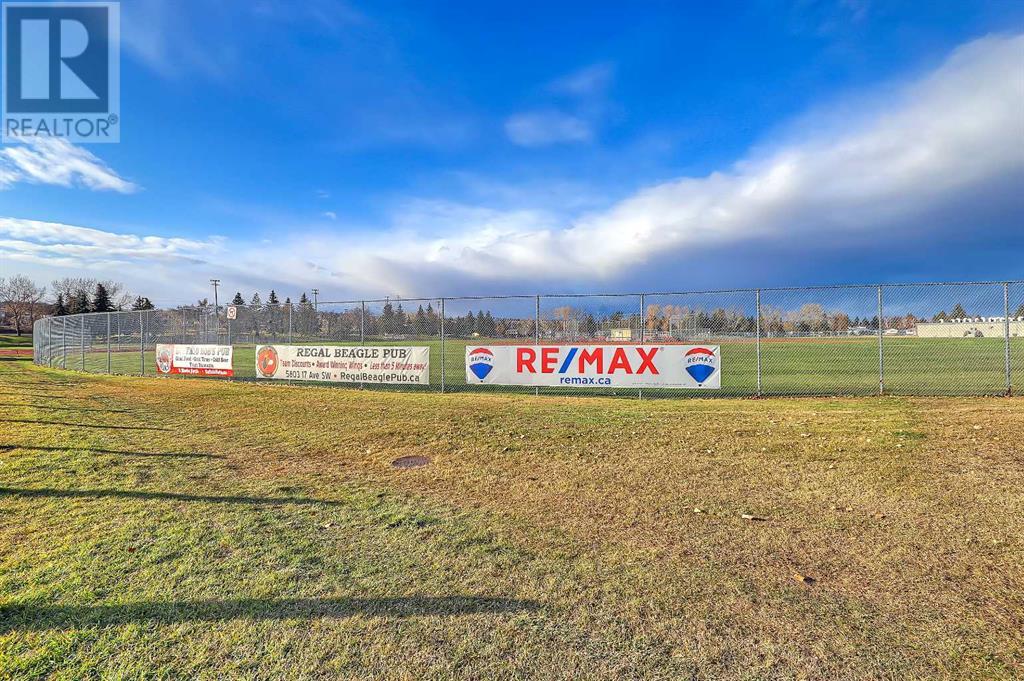 Single Family House for Sale in    Street SW Glenbrook Calgary 