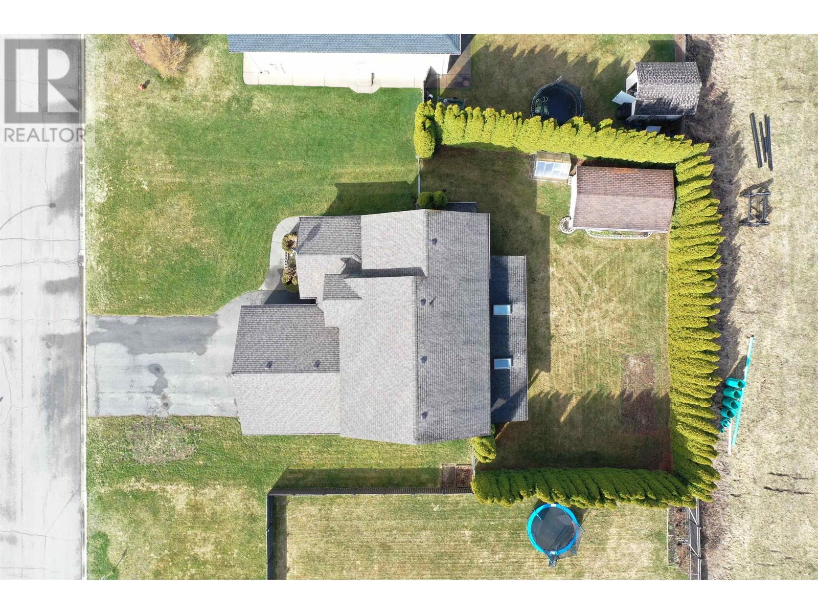 142 LOWE STREET, Quesnel